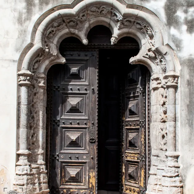 Detalle de puerta Manuelina