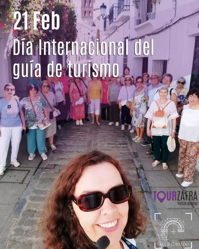 Sara Rodríguez - Guía Oficial de Turismo Zafra con grupo